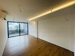 Kovan Road (D19), Detached #472318061